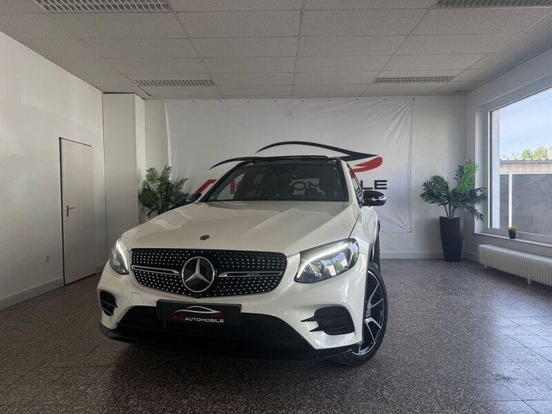 Weiß Gebraucht 2019 Mercedes GLC43 AMG AMG SUV | 40.950 € (Guter Preis) - Bild 1/4