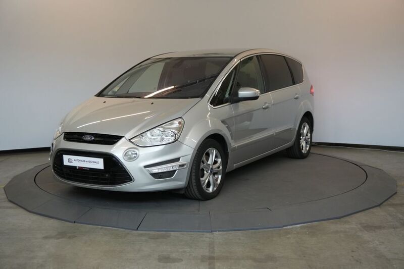 Silber Gebraucht 2013 Ford S-MAX Titanium Van / Kleinbus | 7.890 € (Fairer Preis) - Bild 1/4
