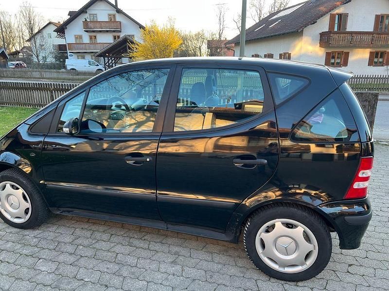 Gebraucht Mercedes A140 82 PS (60 kW) 2004 Schwarz Van / Kleinbus