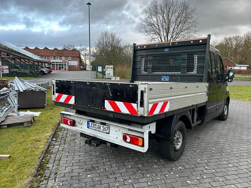 Gebraucht Opel Movano 125 PS (91 kW) 2012 Schwarz Van / Kleinbus