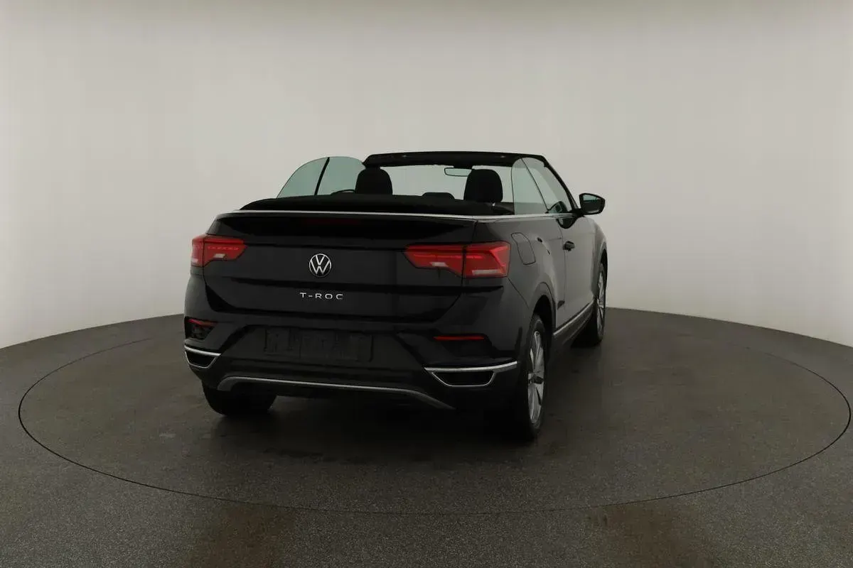 Gebraucht VW T-Roc Cabriolet Style 150 PS (110 kW) 2020 Deep black perleffekt Cabrio