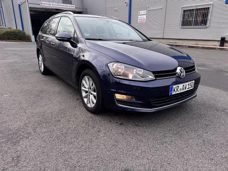Gebraucht VW Golf VII LOUNGE 150 PS (110 kW) 2015 Blau Kombi