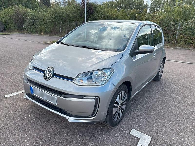 Silber Gebraucht 2021 VW e-up! Kleinwagen | 13.800 € (Fairer Preis) - Bild 1/4