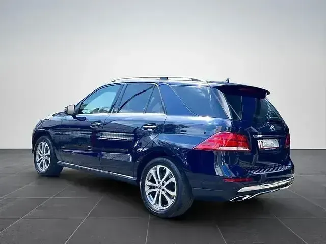 Gebraucht Mercedes GLE500 456 PS (335 kW) 2018 Blau SUV