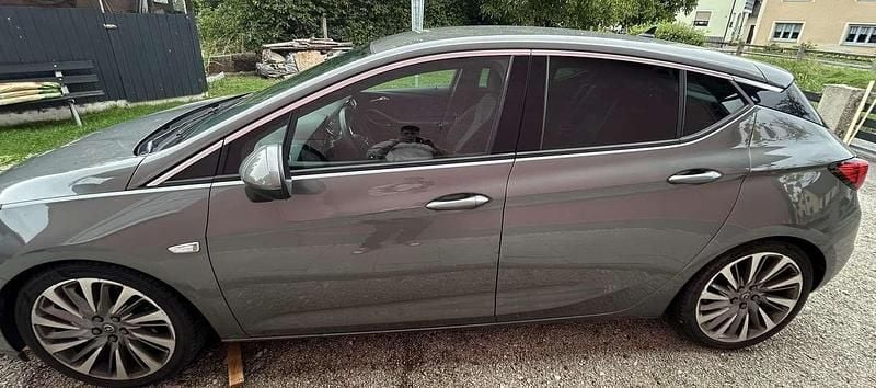 Gebraucht 2018 Opel Astra Dynamic Kleinwagen | 10.500 € (Fairer Preis) - Bild 1/4