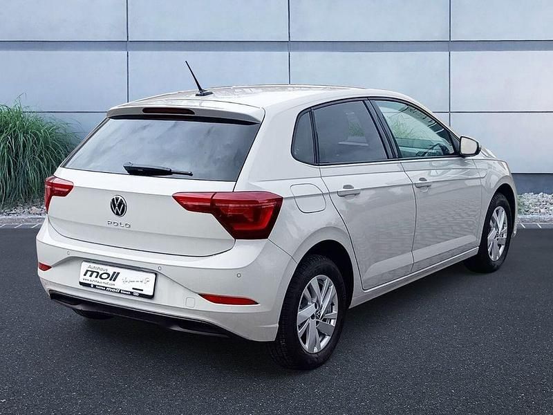 Neu VW Polo Style 116 PS (85 kW) 2025 Ascotgrau Limousine