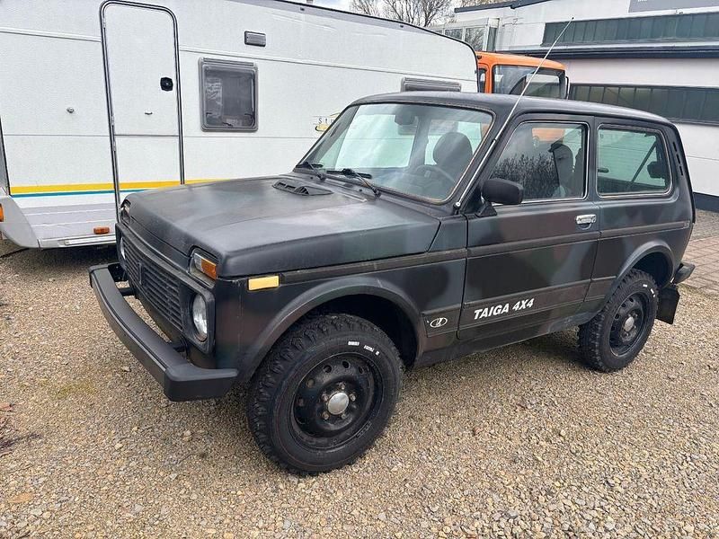 Gebraucht Lada Taiga 83 PS (61 kW) 2006 Schwarz SUV