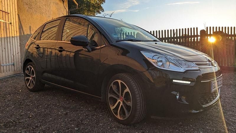Schwarz Gebraucht 2014 Citroën C3 Red Block Kleinwagen | 6.900 € (Fairer Preis) - Bild 1/4