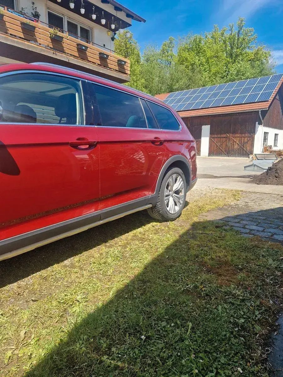 Gebraucht VW Passat 239 PS (175 kW) 2015 Rot Kombi