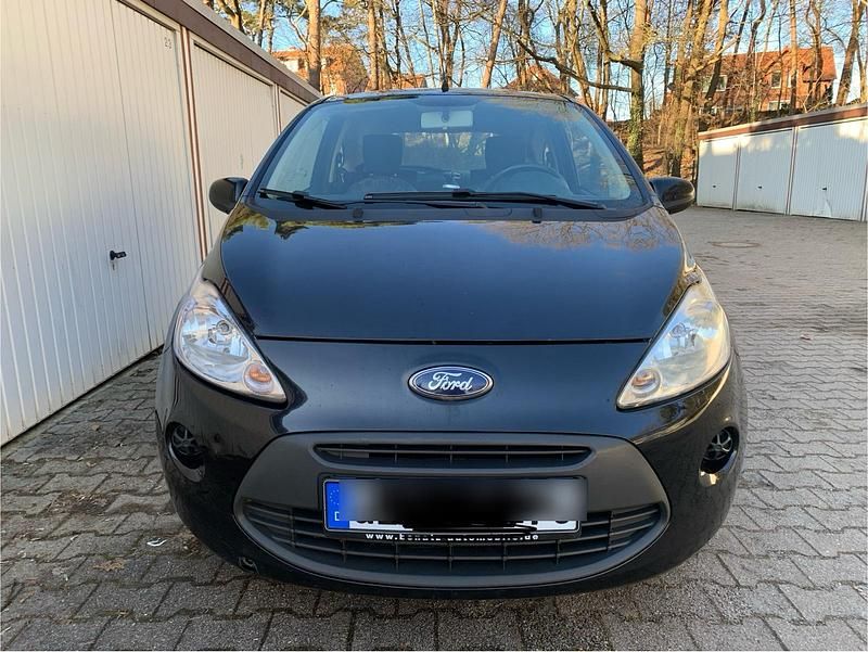 Gebraucht Ford Ka 75 PS (55 kW) 2013 Schwarz Kleinwagen