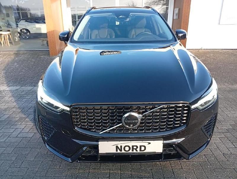 Gebraucht Volvo XC60 Plus 250 PS (183 kW) 2025 Onyx black / metallic SUV