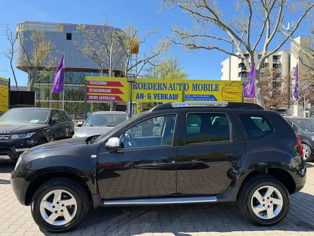 Używany Dacia Duster Lauréate 107 KM (78 kW) 2011 Czarny SUV