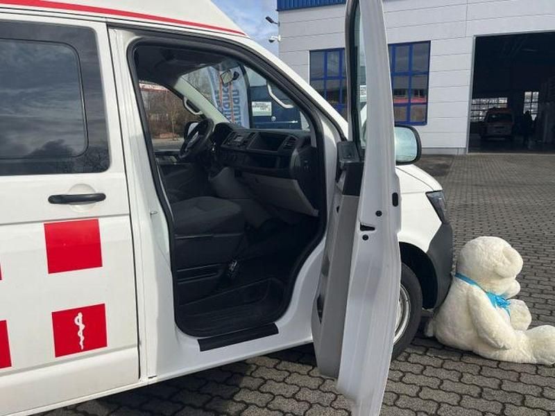 Gebraucht VW T6 150 PS (110 kW) 2016 Candyweiss Van