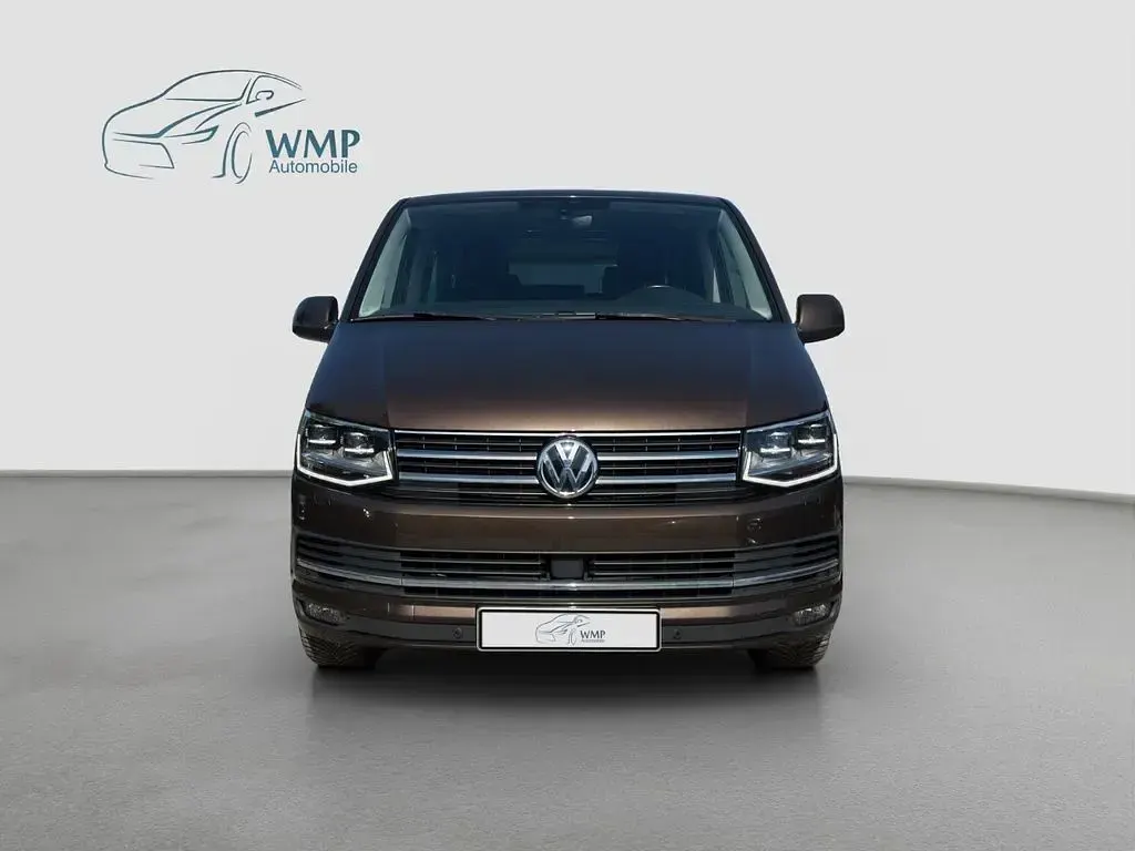 Gebraucht VW Multivan 150 PS (110 kW) 2019 Braun Van / Kleinbus