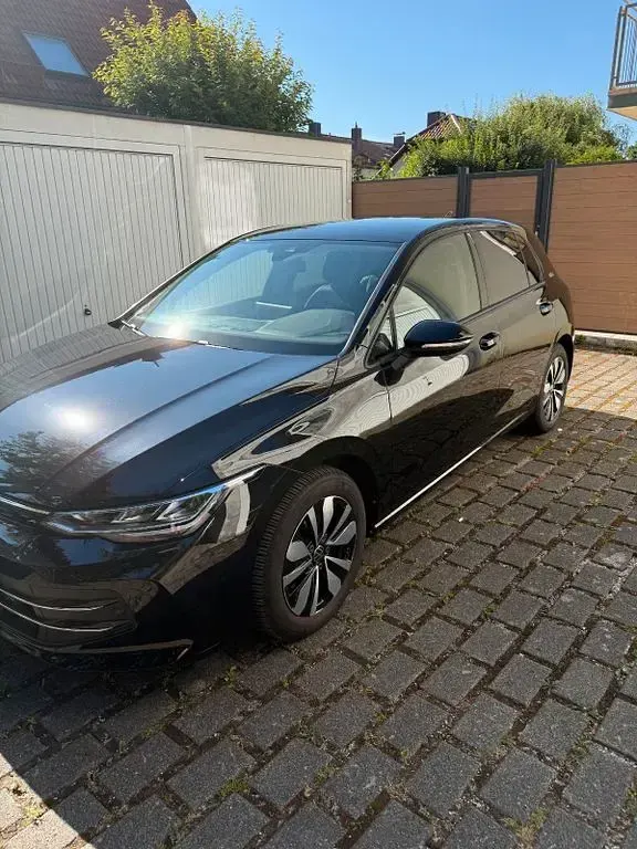 Gebraucht VW Golf VIII Goal 150 PS (110 kW) 2024 Schwarz Limousine