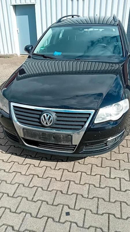 Gebraucht VW Passat 140 PS (102 kW) 2007 Schwarz Kombi