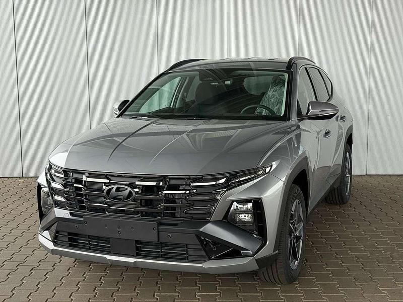 Abyss black metallic Neu 2024 Hyundai Tucson GO! SUV | 33.350 € (Superpreis) - Bild 1/4