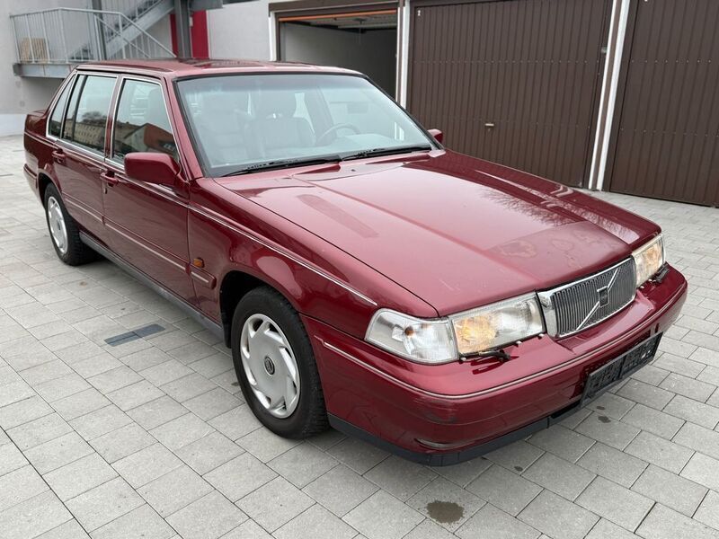 Gebraucht Volvo 960 170 PS (125 kW) 1995 Rot Limousine
