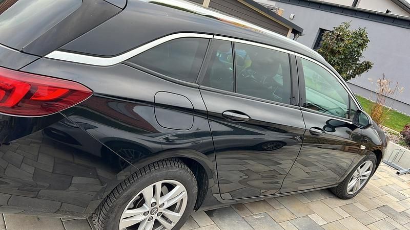 Gebraucht Opel Astra Dynamic 136 PS (100 kW) 2017 Schwarz Kombi