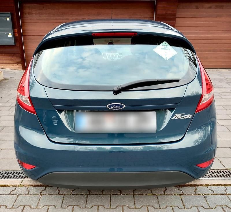 Gebraucht Ford Fiesta 82 PS (60 kW) 2009 Blau Kleinwagen