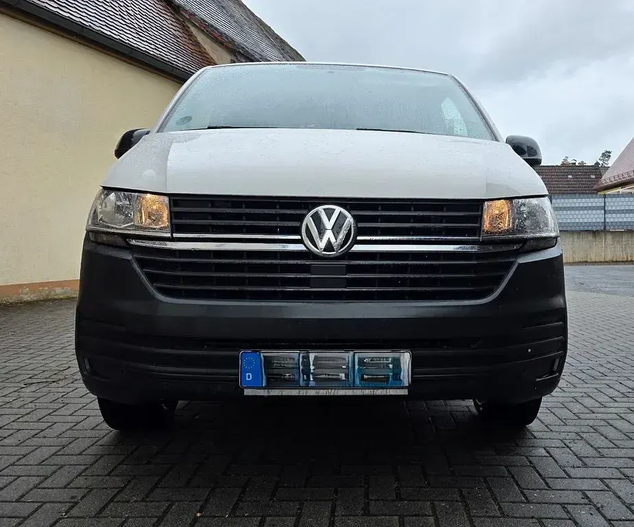 Gebraucht VW Transporter 110 PS (80 kW) 2020 Weiß Van