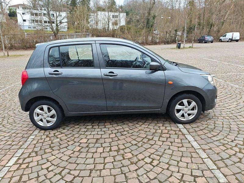 Gebraucht Suzuki Celerio Comfort 68 PS (50 kW) 2018 Grau Kleinwagen
