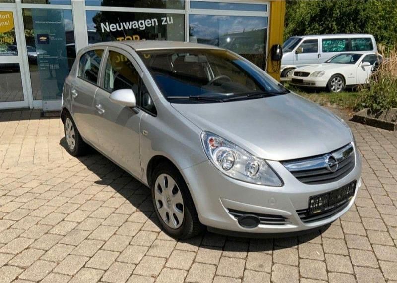 Gebraucht Opel Corsa Selection 90 PS (66 kW) 2009 Silber Kleinwagen
