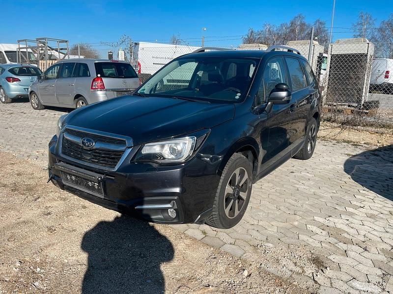 Gebraucht Subaru Forester Exclusive+ 147 PS (108 kW) 2016 Schwarz SUV