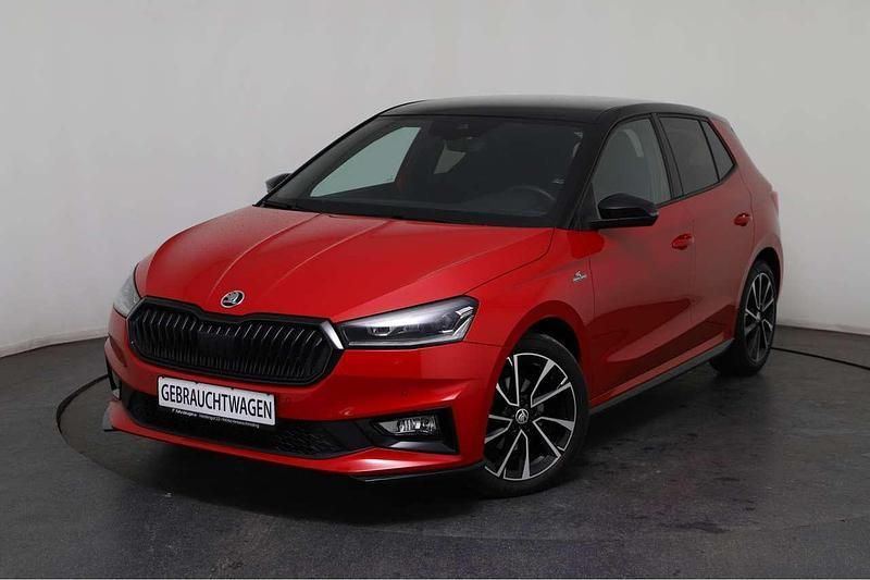 Rot Gebraucht 2024 Skoda Fabia Monte Carlo Limousine | 22.590 € (Fairer Preis) - Bild 1/3