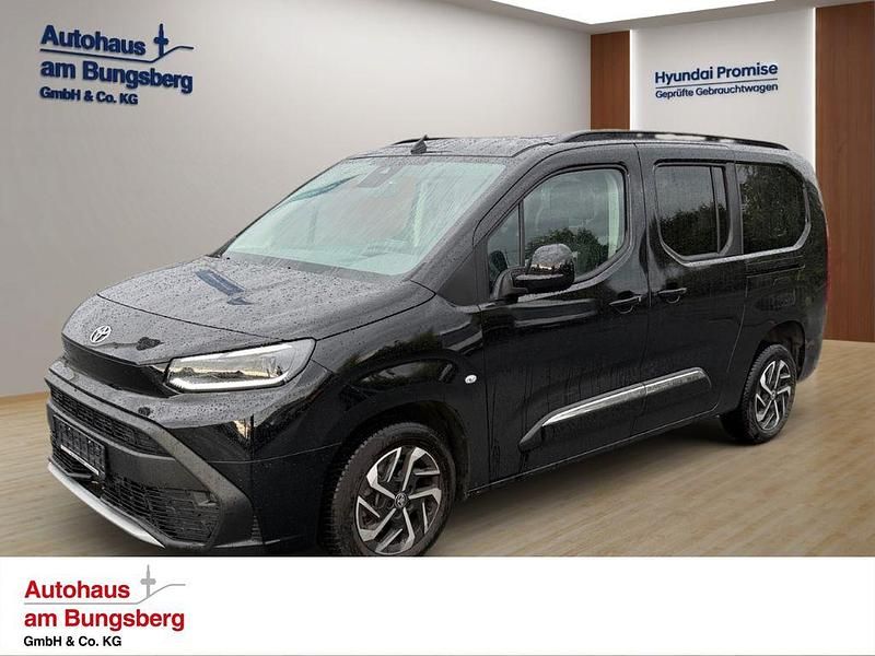 Schwarz Gebraucht 2024 Toyota Proace Verso City Kombi | 34.950 € (Teuer) - Bild 1/3