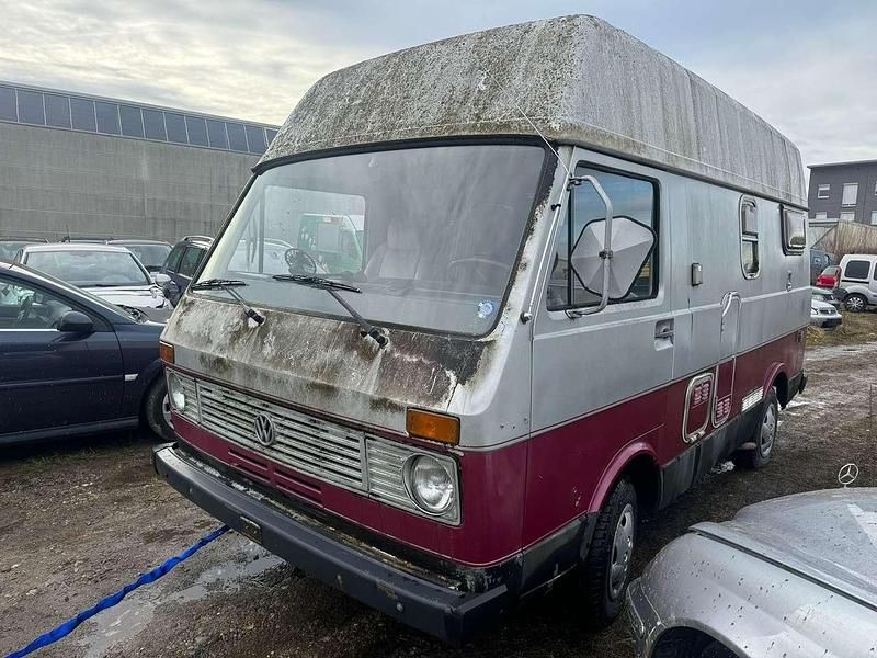 Rot Gebraucht 1978 VW LT Kombi | 1.950 € - Bild 1/4