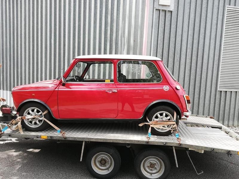 Usata Mini Cooper 61 CV (44 kW) 1991 Rosso Utilitaria