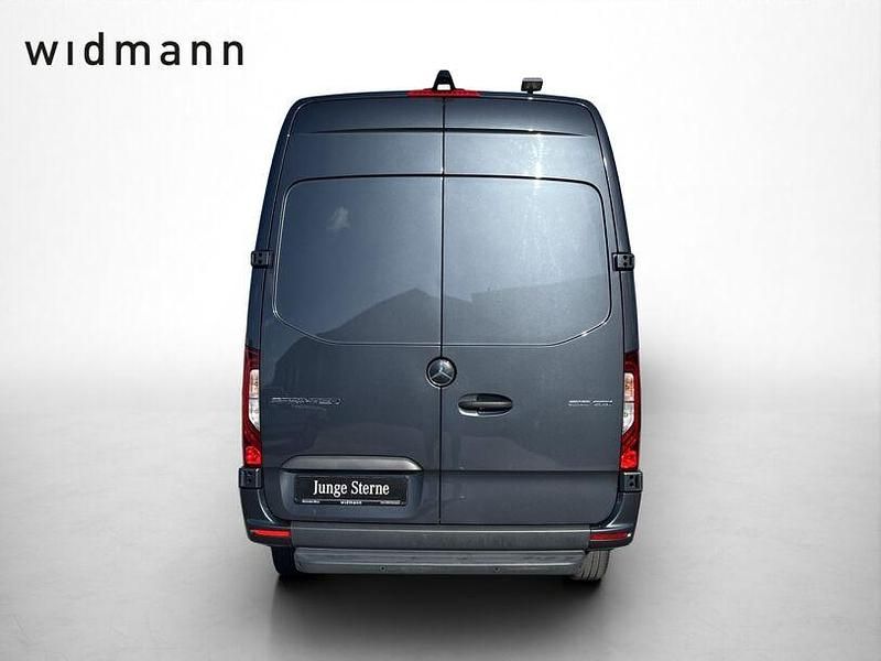 Gebraucht Mercedes Sprinter 190 PS (139 kW) 2023 Tenoritgrau metallic Van