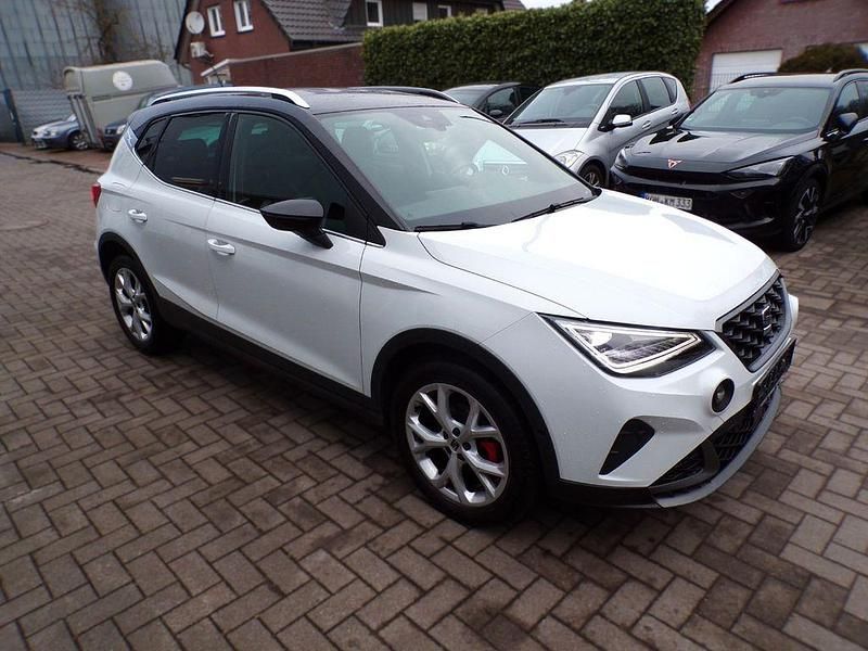 Gebraucht Seat Arona FR 150 PS (110 kW) 2024 Weiß SUV
