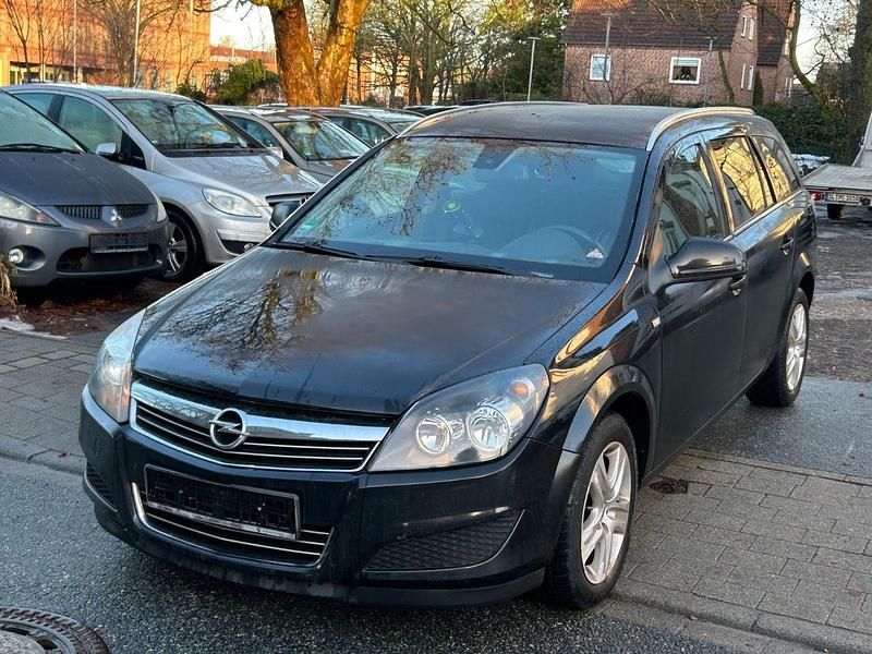 Gebraucht Opel Astra Edition 90 PS (66 kW) 2010 Schwarz Kombi
