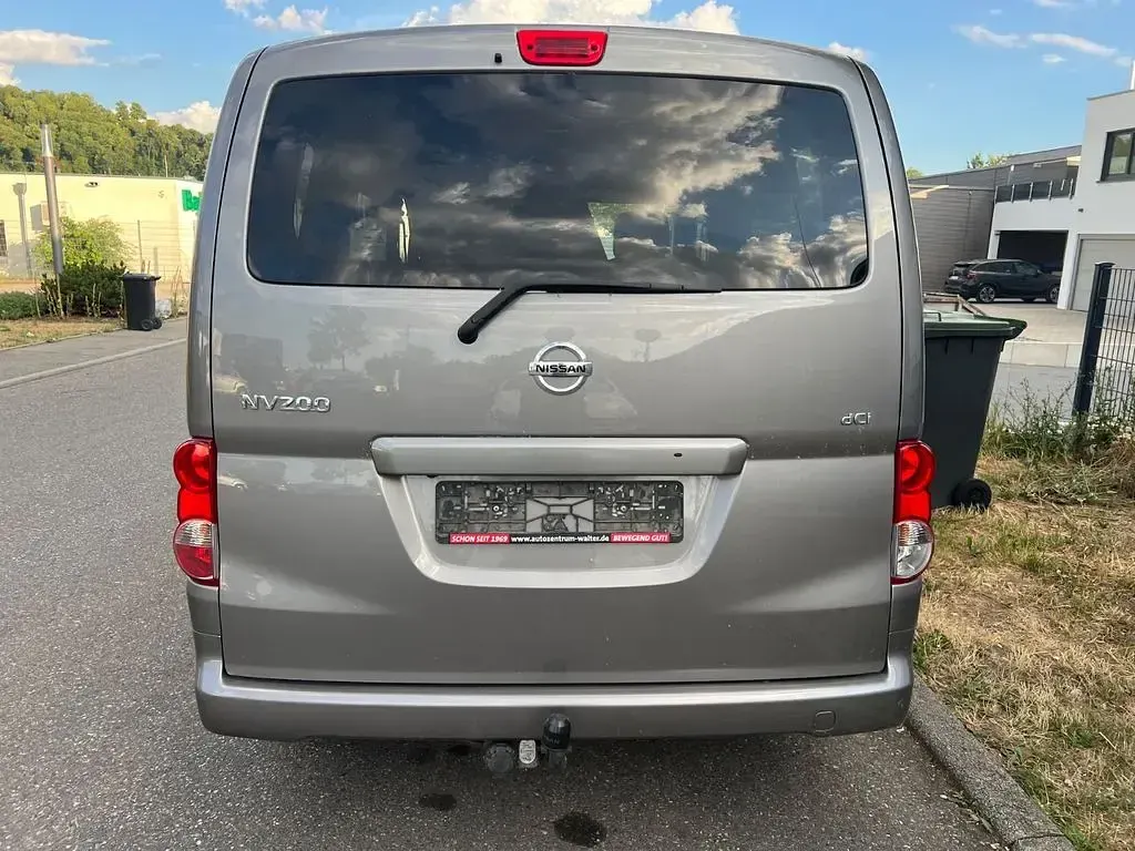 Gebraucht Nissan Evalia Tekna 110 PS (80 kW) 2017 Grau Van / Kleinbus