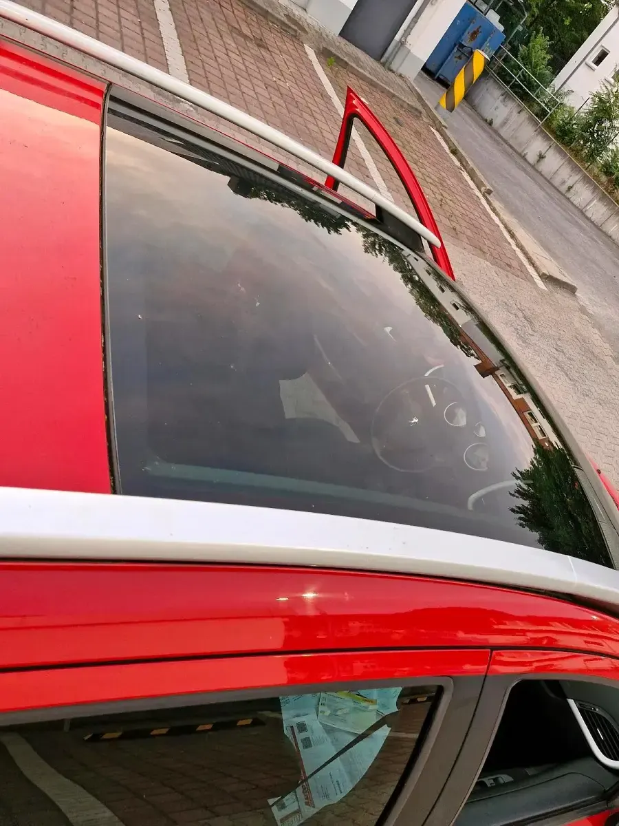 Gebraucht Peugeot 207 74 PS (54 kW) 2009 Rot Kombi