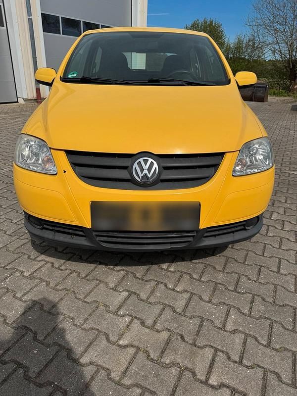 Usata VW Fox 55 CV (40 kW) 2006 Giallo Utilitaria
