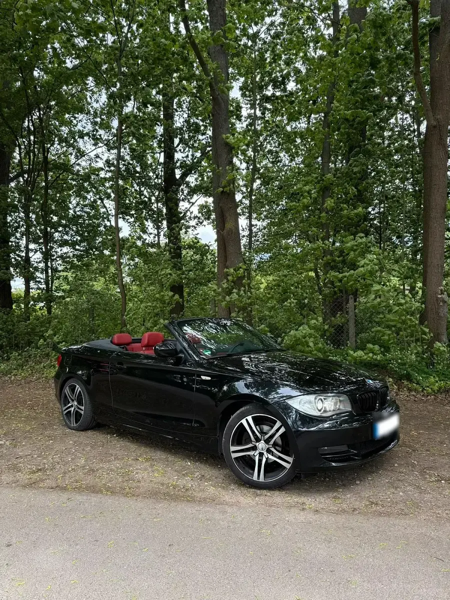 Gebraucht BMW 118 Cabriolet 143 PS (105 kW) 2010 Schwarz Cabrio