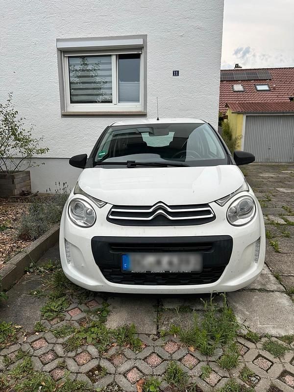 Weiß Gebraucht 2015 Citroën C1 Kleinwagen | 3.500 € (Guter Preis) - Bild 1/4