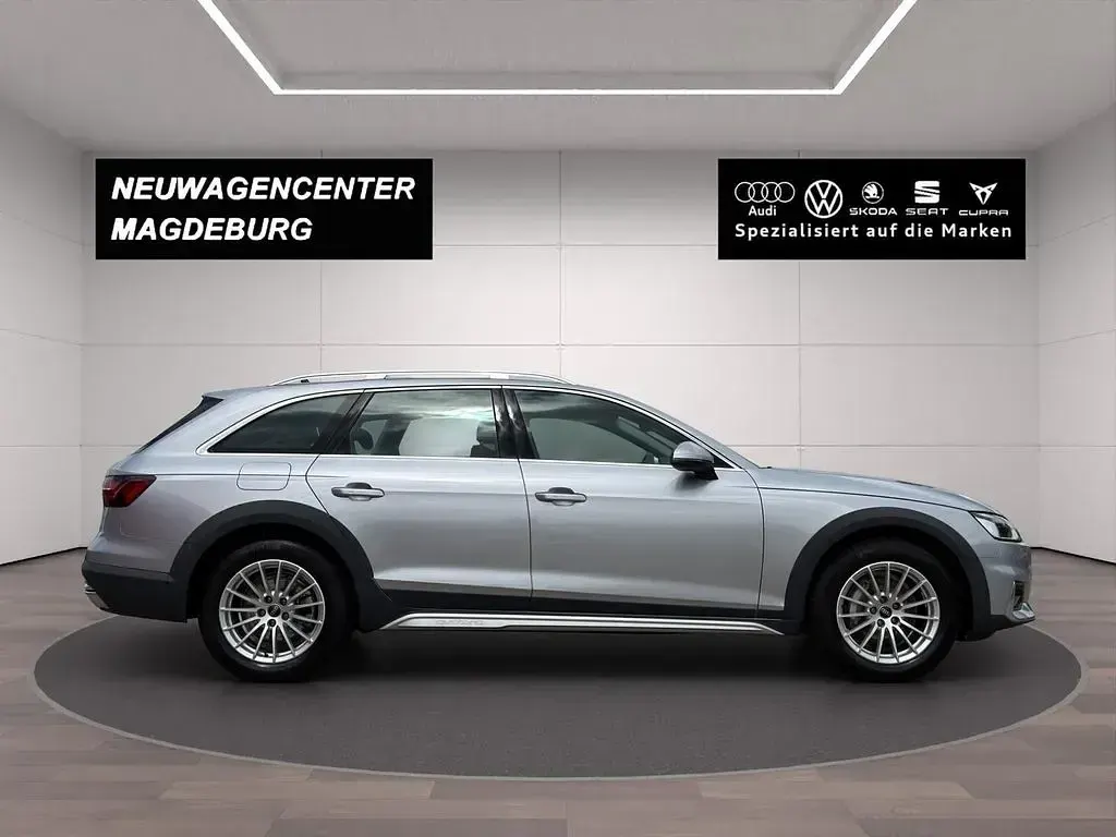 Gebraucht Audi A4 Allroad Business 204 PS (150 kW) 2024 Florettsilber metallic Kombi