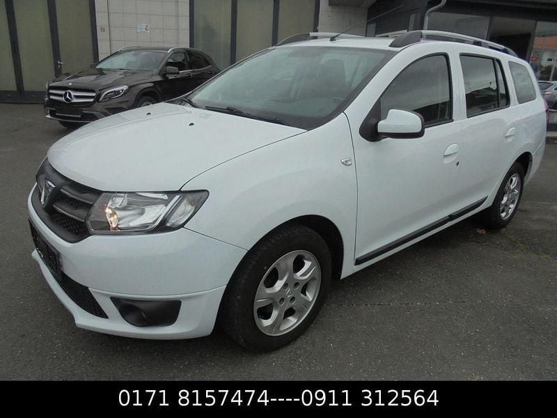 Weiß Gebraucht 2016 Dacia Logan MCV Lauréate Limousine | 5.950 € (Fairer Preis) - Bild 1/4