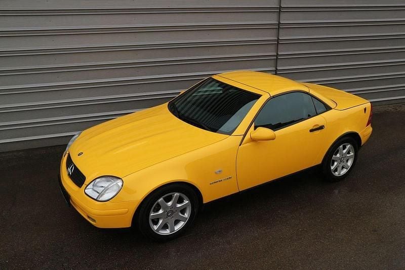 Gebraucht Mercedes SLK230 193 PS (141 kW) 2000 Gelb Cabrio