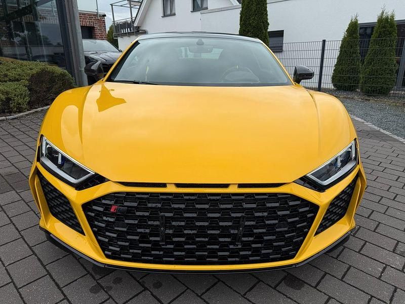 Gebraucht Audi R8 Coupé Ambiente 610 PS (448 kW) 2015 Gelb Coupé