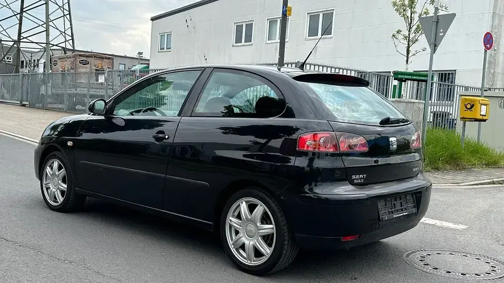 Gebraucht Seat Ibiza Sport 75 PS (55 kW) 2005 Schwarz Kleinwagen