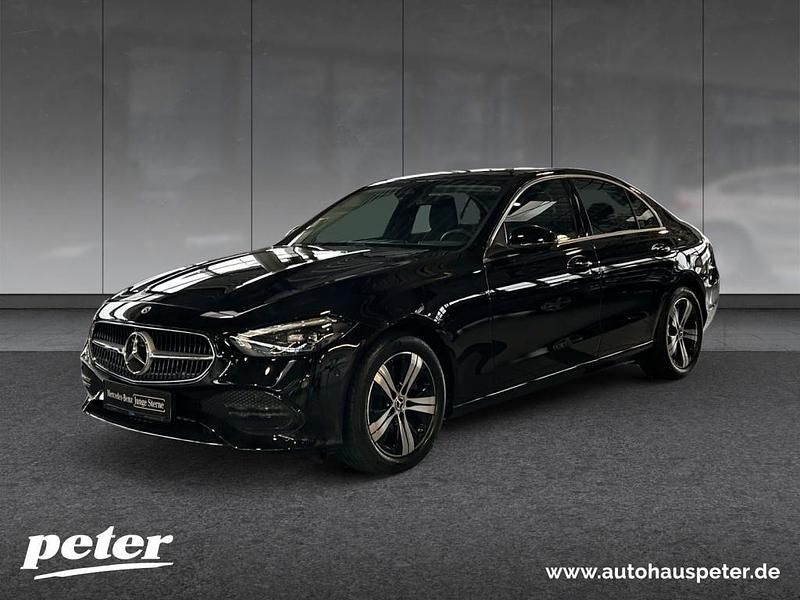 Metalliclack obsidianschwarz Gebraucht 2024 Mercedes C180 Advanced Limousine | 39.710 € (Fairer Preis) - Bild 1/4