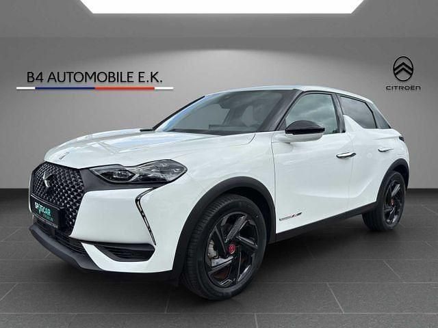 Weiß Gebraucht 2022 DS Automobiles DS3 Crossback E-Tense Performance Line Plus SUV | 16.900 € (Guter Preis) - Bild 1/4