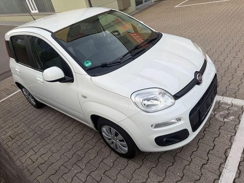 Gebraucht Fiat Panda Lounge 69 PS (50 kW) 2017 Weiß Kleinwagen