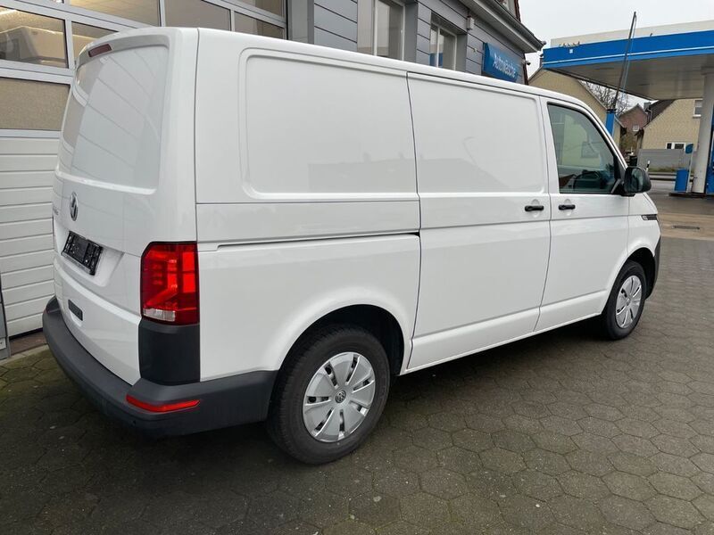 Gebraucht VW T6.1 90 PS (66 kW) 2020 Weiß Van