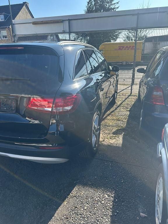 Gebraucht Mercedes GLC220 170 PS (125 kW) 2015 Schwarz SUV